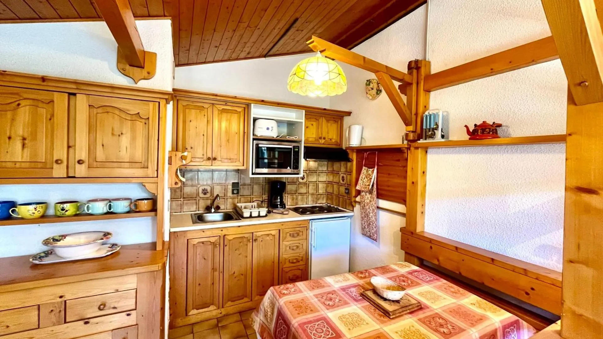 Charming Apartment With A Beautiful View Combloux